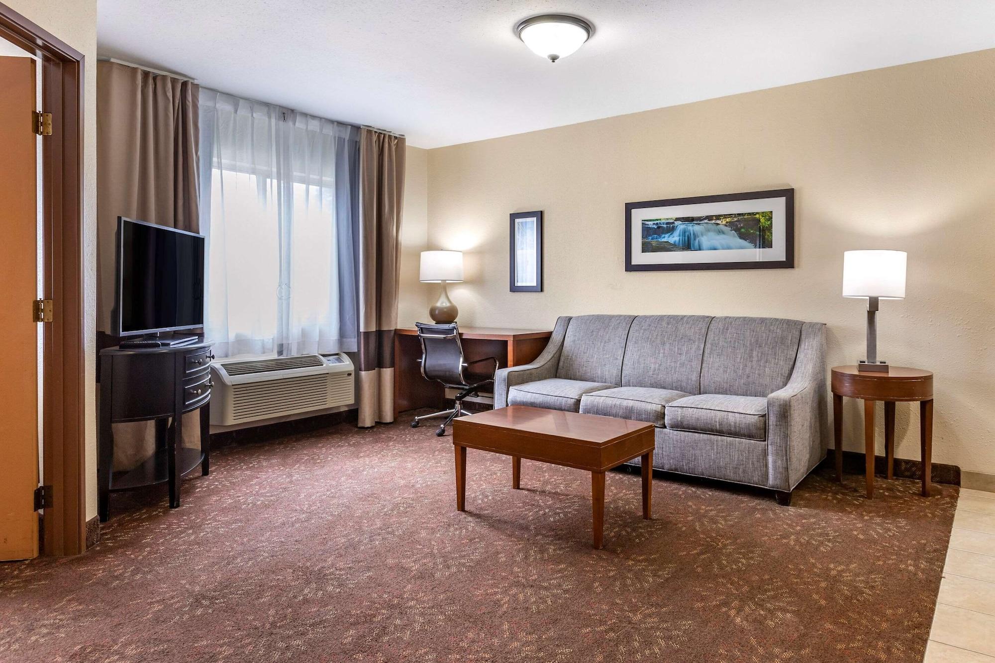 Comfort Inn Okemos - East Lansing Exteriör bild