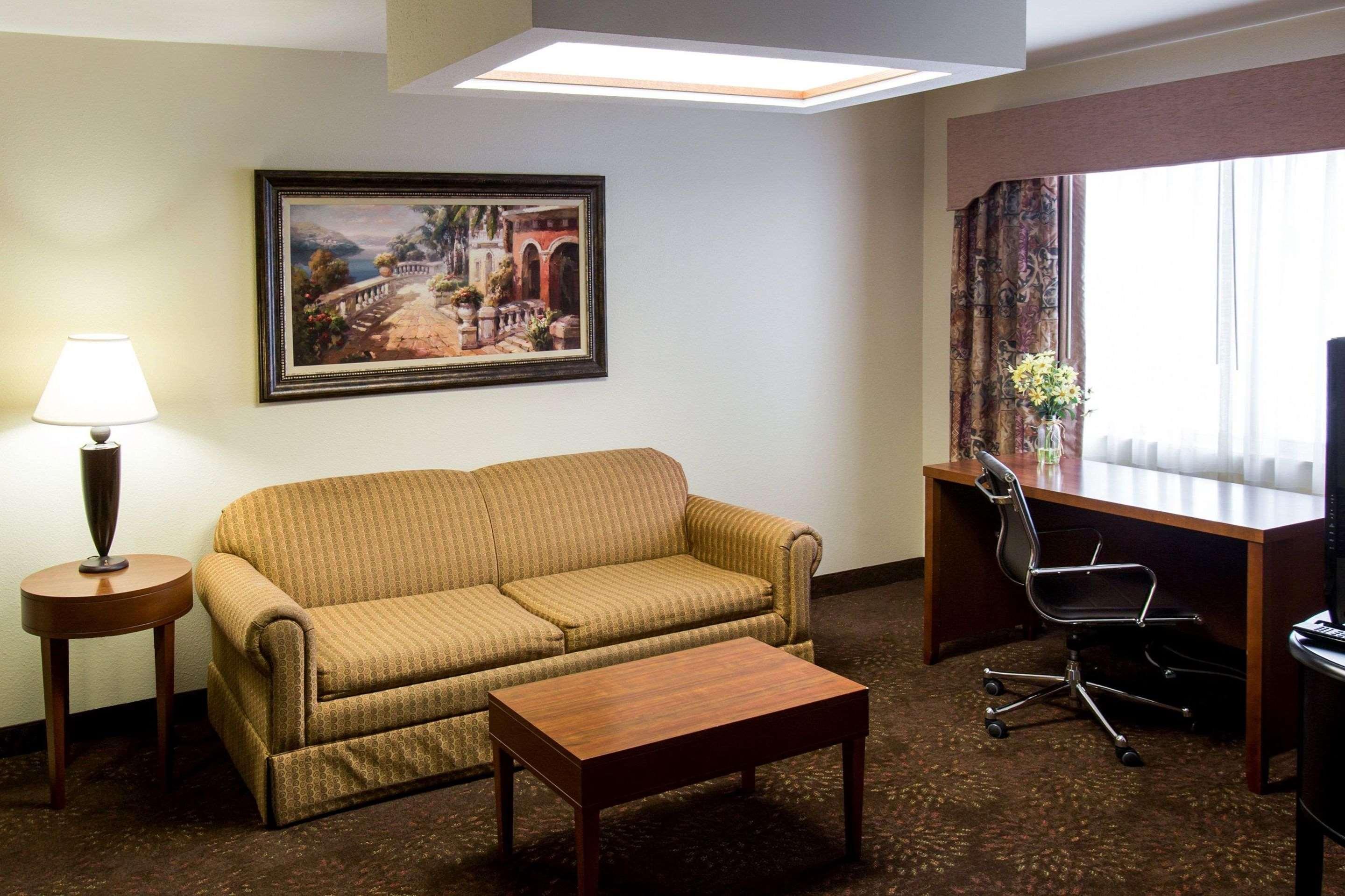 Comfort Inn Okemos - East Lansing Exteriör bild