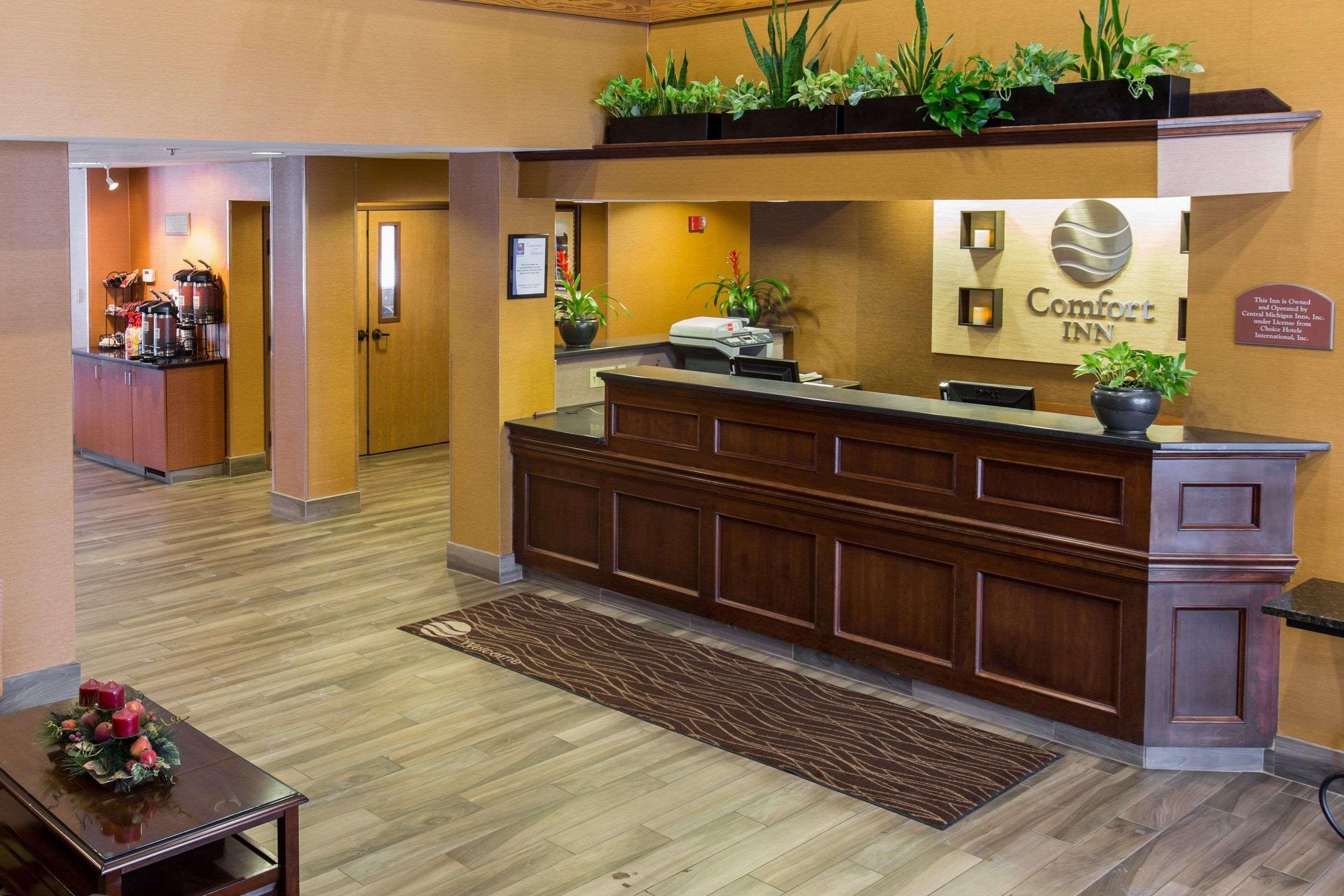 Comfort Inn Okemos - East Lansing Exteriör bild